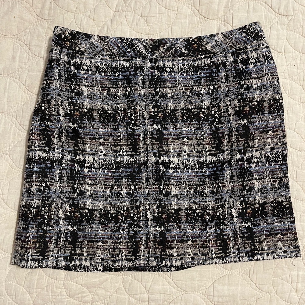 Elegant Black and White Tweed Skirt